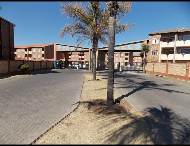 2 bed property for sale in COMET